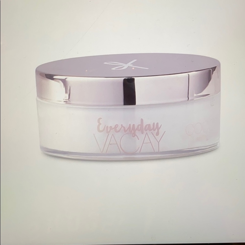 Ciate London everyday vacay coconut setting pwdr